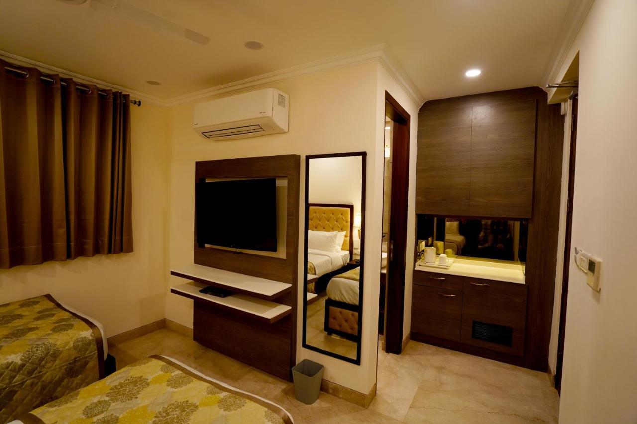 Hotel Wongdhen House à New Delhi Extérieur photo