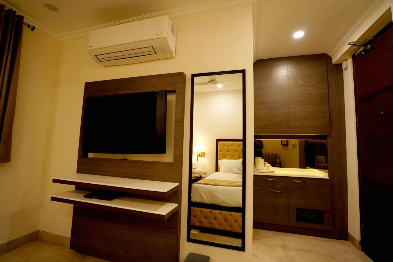 Hotel Wongdhen House à New Delhi Extérieur photo