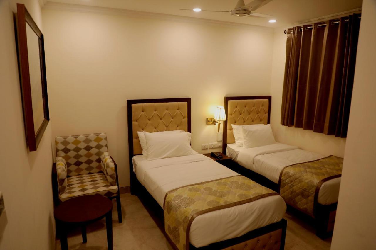 Hotel Wongdhen House à New Delhi Extérieur photo