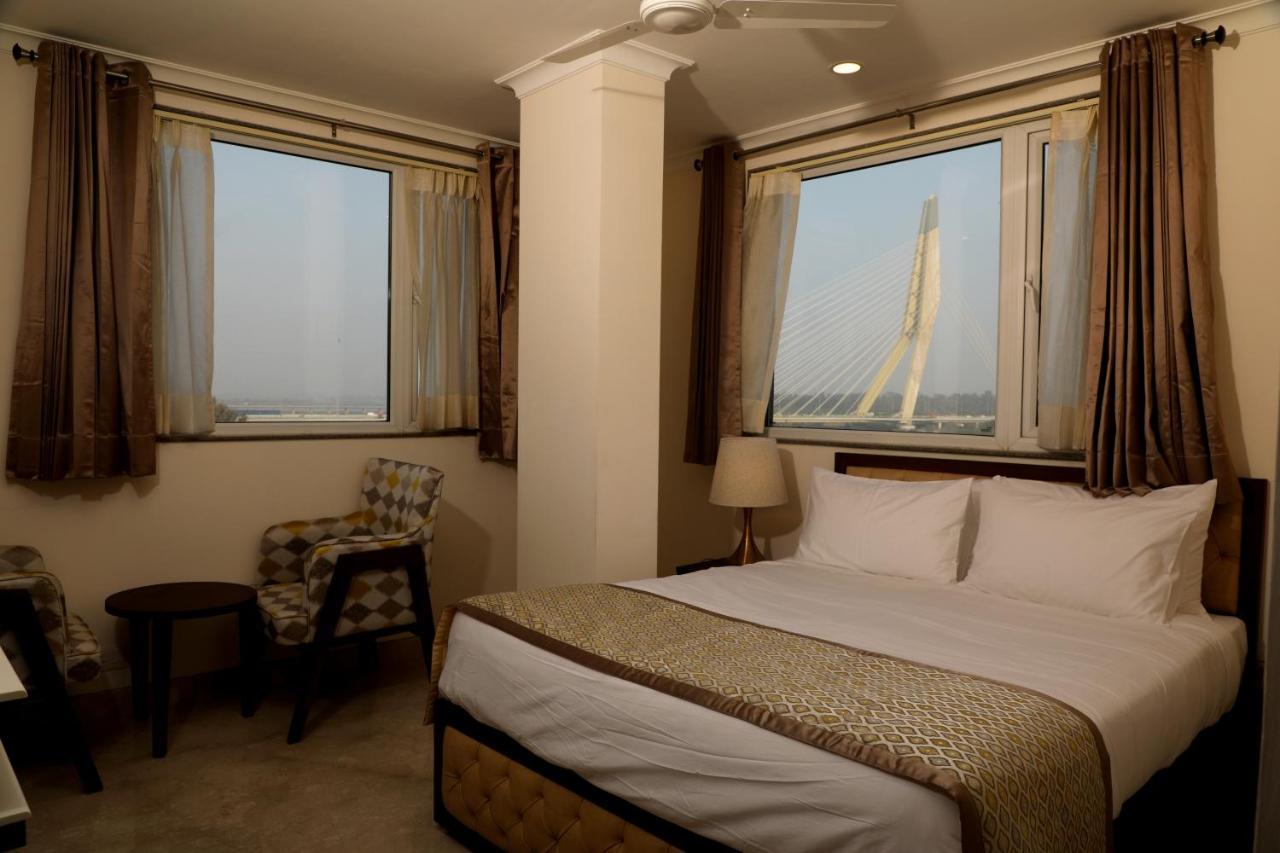 Hotel Wongdhen House à New Delhi Extérieur photo