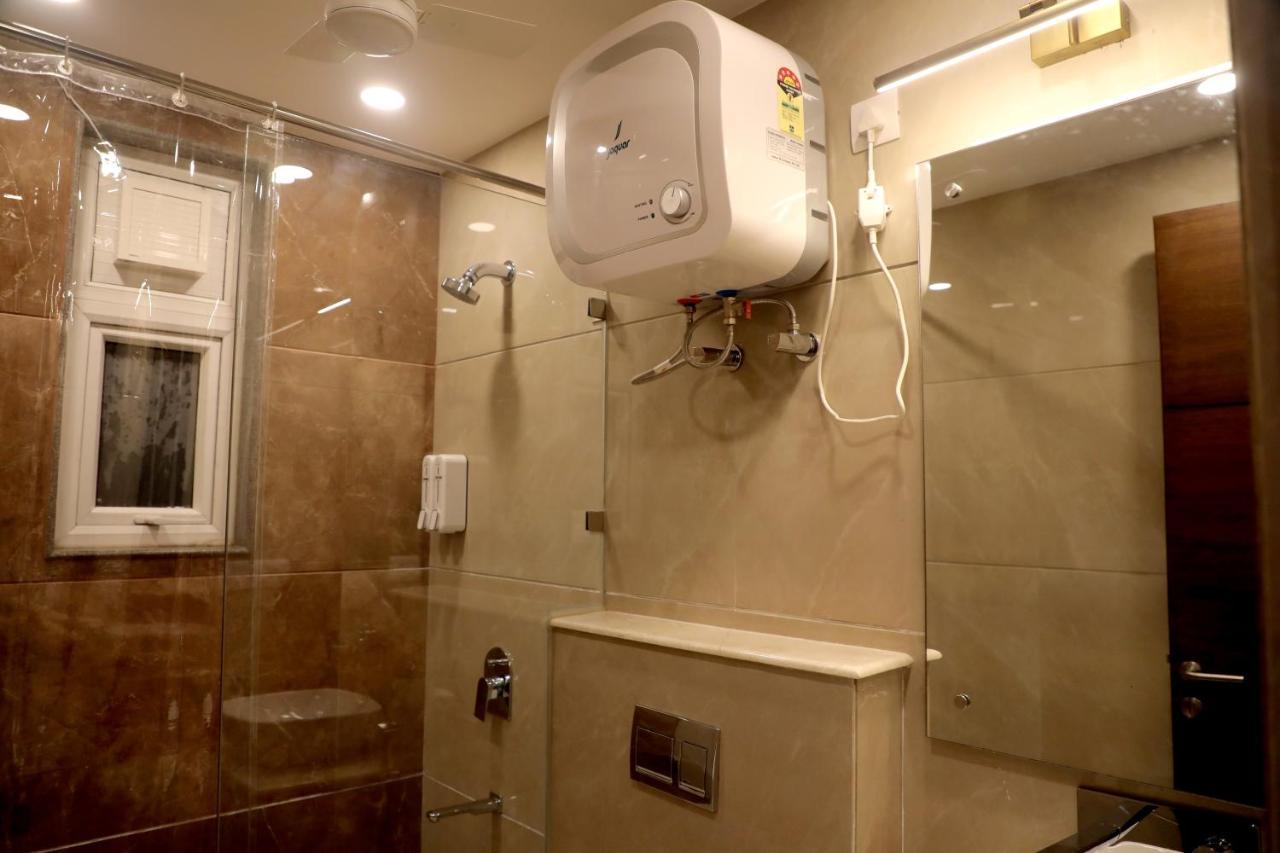 Hotel Wongdhen House à New Delhi Extérieur photo